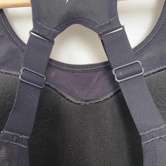 Gymshark Open Back Training Sports Bra - Picture 5 of 9